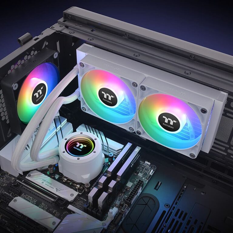 خنک کننده مایع ترمالتیک thermaltake th240 v2 ultra argb snow