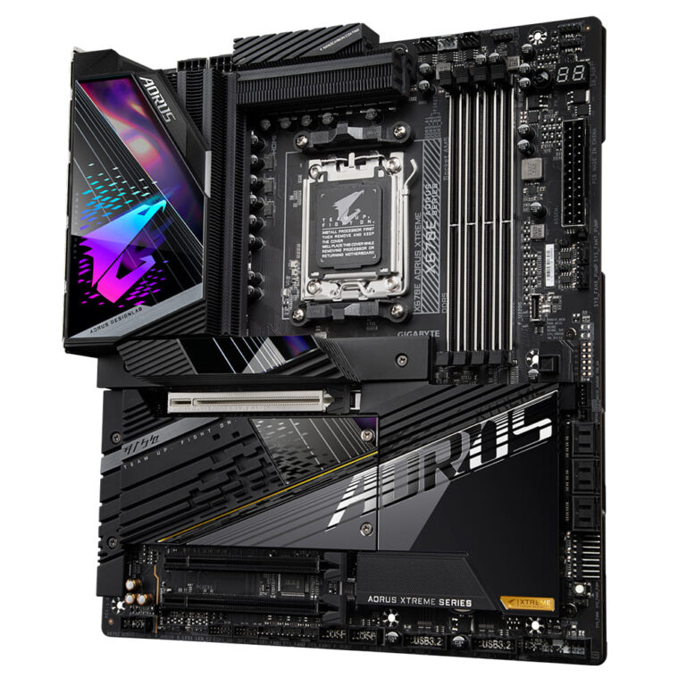 مادربرد آئورس x670e aorus xtreme