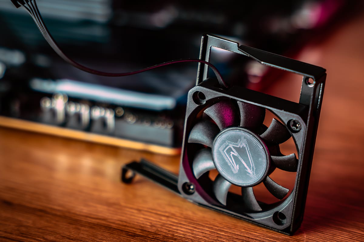 مادربرد z890 aorus master